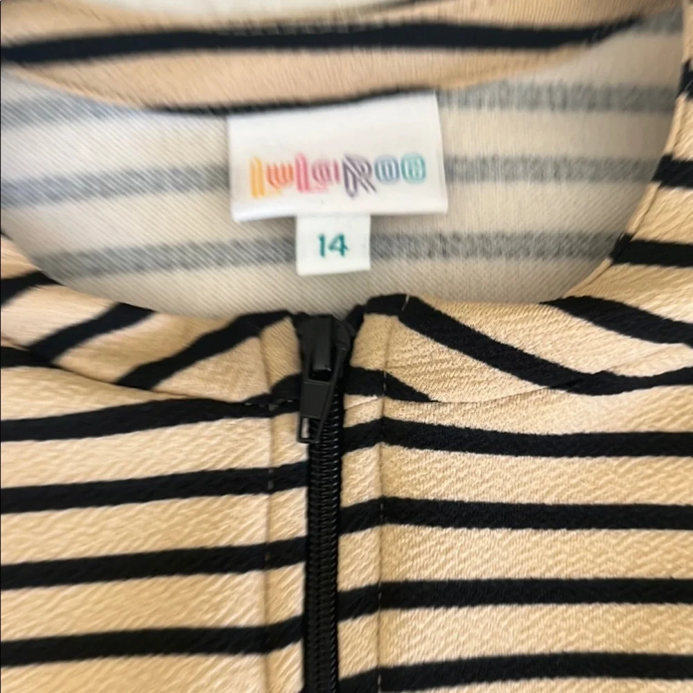 LULAROE :: JACKET